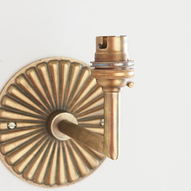 - Dahlia - Base Only - Brass Patina Hand Crafted Cast Wall Lamp Endon-113608 - Dahlia - Base Only - Brass Patina Hand Crafted Cast Wall Lamp