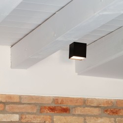 Kubiko - Surface-Mounted Black Square LED Spotlight 10 cm