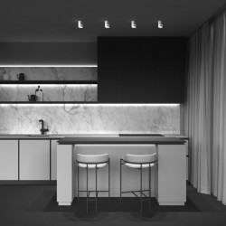 Orlo - Surface-Mounted White LED Spotlight 3000 K Orlo - Surface-Mounted White LED Spotlight 3000 K