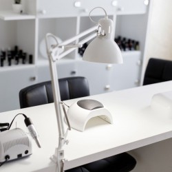 Tajo - White Clamping Lamp Tajo - White Clamping Lamp