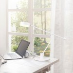 Manduro - Matt White CCT Desk Lamp