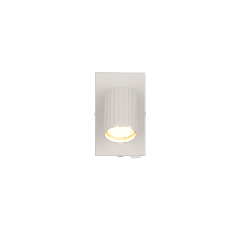 Trio-867770176 - Soka - Warm Grey Ribbed Spotlight