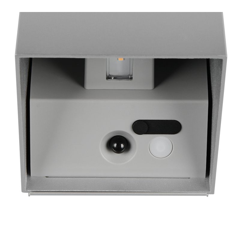 - Genie - Rechargeable Silver PIR Wall Lamp IP44 Trio-R24169687 - Genie - Rechargeable Silver PIR Wall Lamp IP44