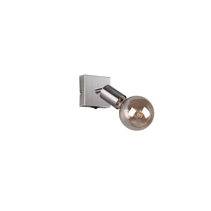 Trio-R80181707 - Vannes - Matt Nickel Spotlight