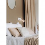 Vannes - Matt White Spotlight Vannes - Matt White Spotlight